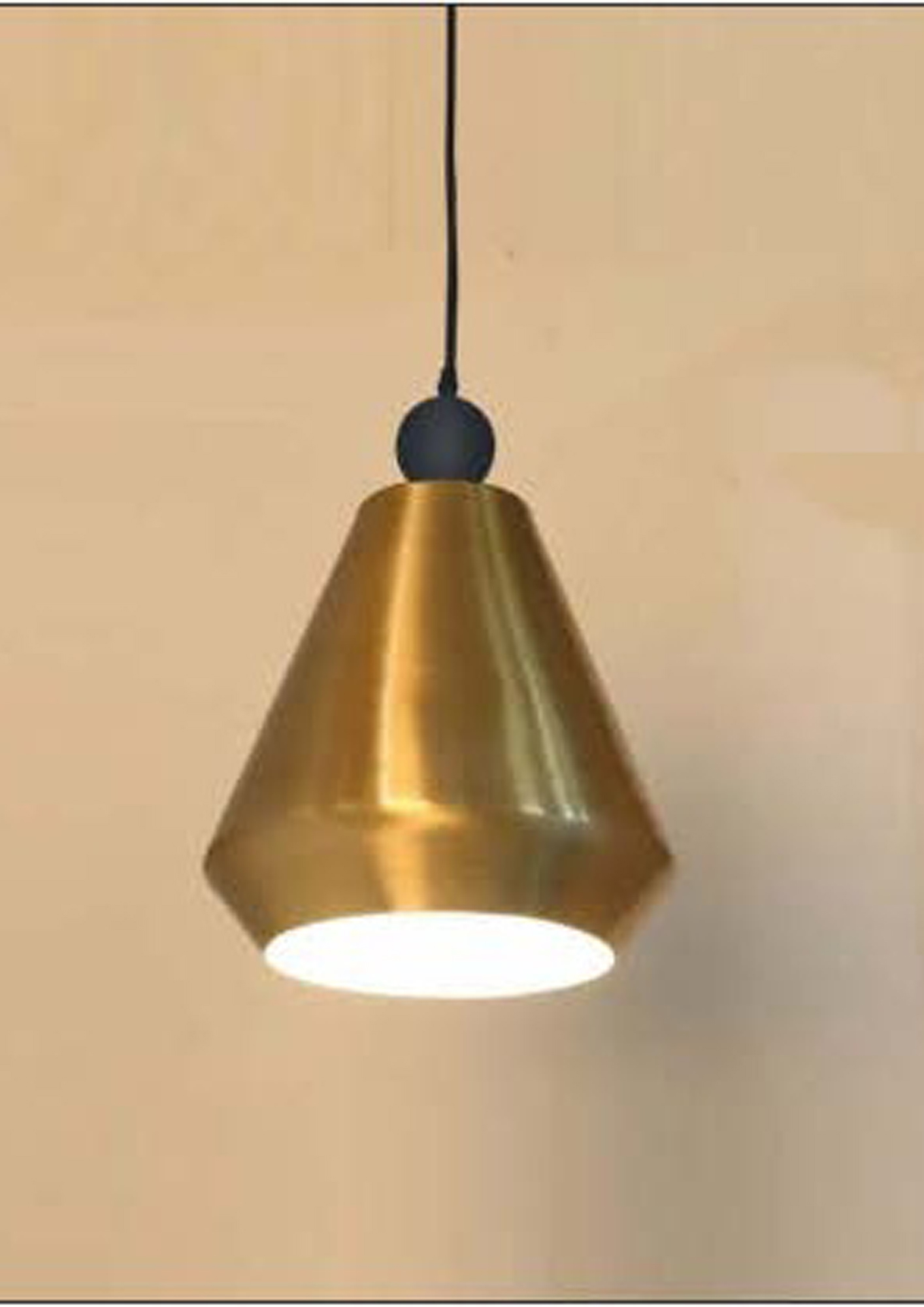 Beyond Lights - Brass Pendant Lamp- GL